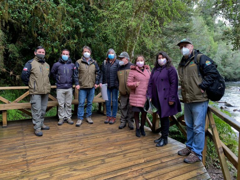 Parque Nacional Puyehue trabaja en nuevo plan maestro e inaugura nuevas herramientas de accesibilidad universal