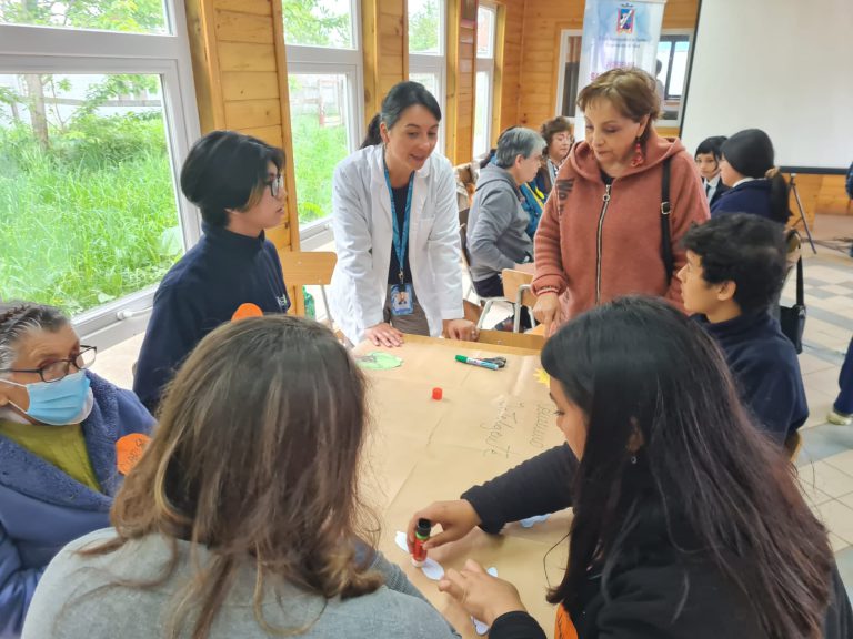 Equipo de Salud de Puyehue realizó jornadas de diálogo de Prevención de Alcohol y Drogas en Pilmaiquén y Ñadi Pichidamas