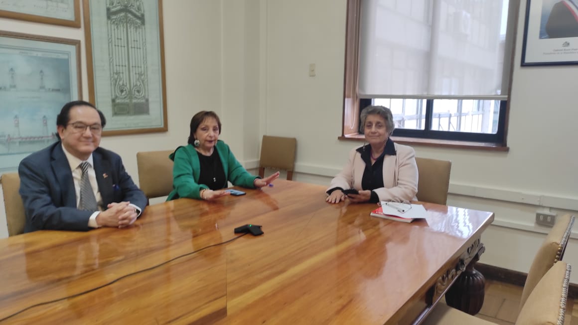 Alcaldesa Jimena Núñez consigue revalorización del proyecto de mejoramiento de Ruta 215 y comprometen licitación para diciembre