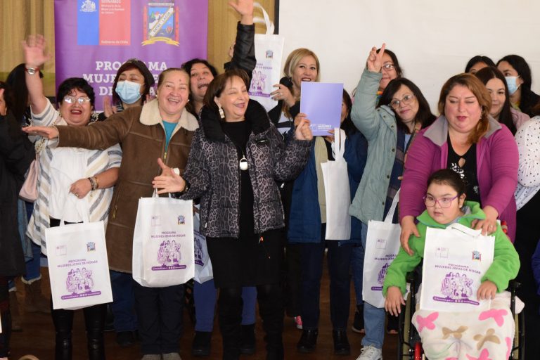 “Inicio Programa Mujeres Jefas de Hogar 2025”