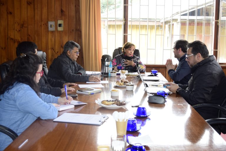 “Reunión estratégica para revisar avances y proyecciones de inversión en nuestra comuna”